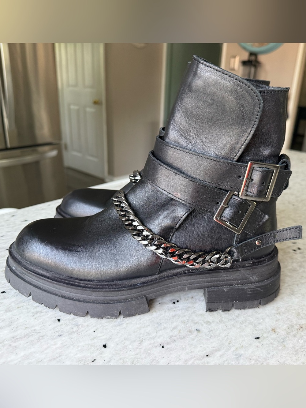 Steve Madden “Sloan” Chunky Black Leather Chain Strap Ankle Boots - Picture 5 of 8